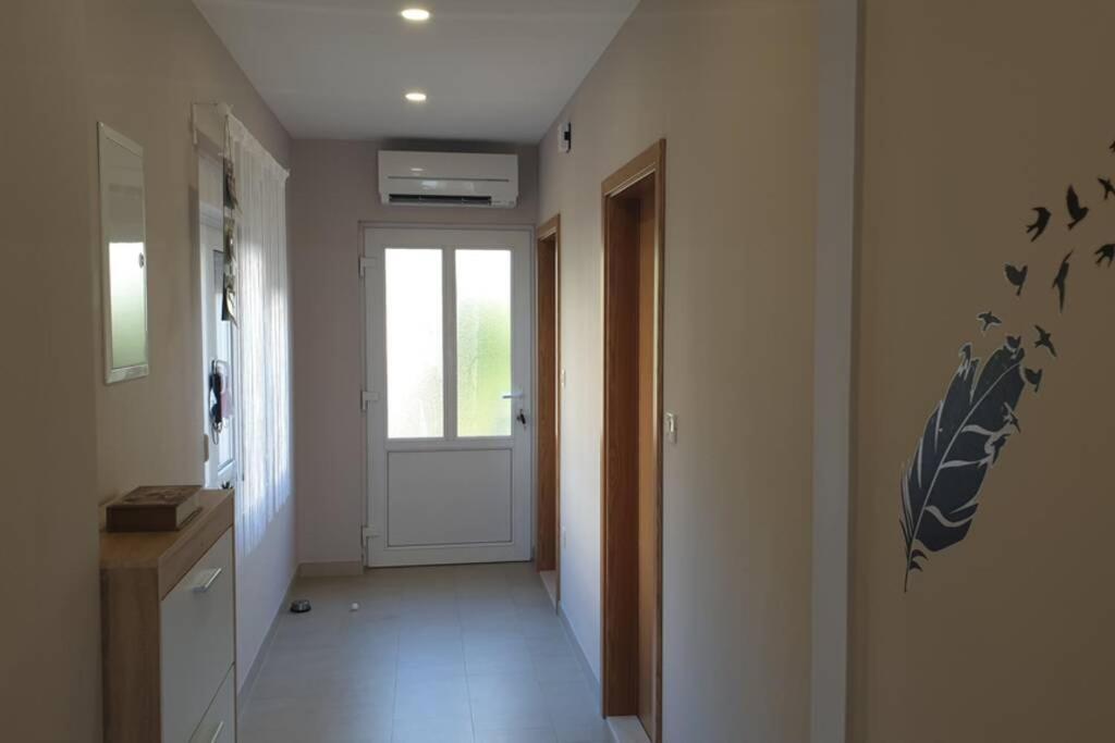 Apartment Mustapic كليك المظهر الخارجي الصورة